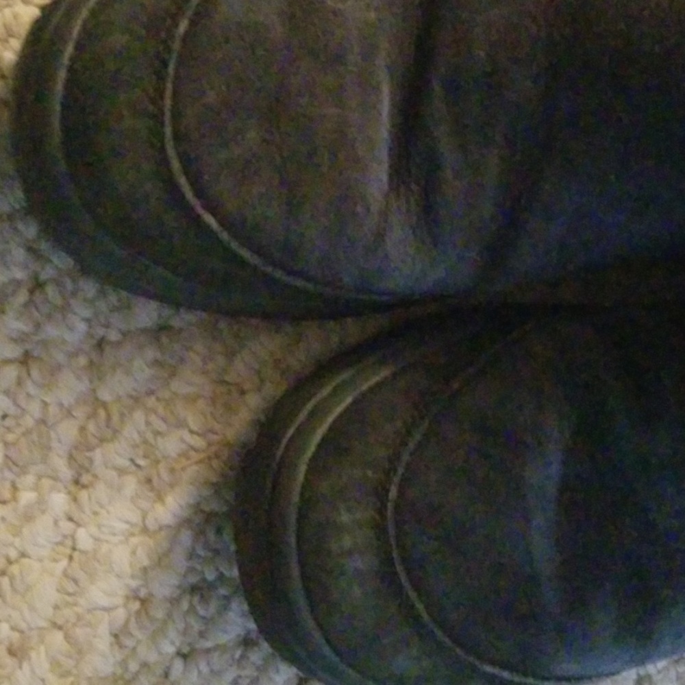 Uggs Super Durable - image 4